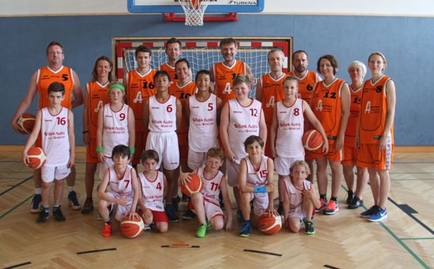 UBBC U12 holen ein Unentschieden gegen ihre Eltern